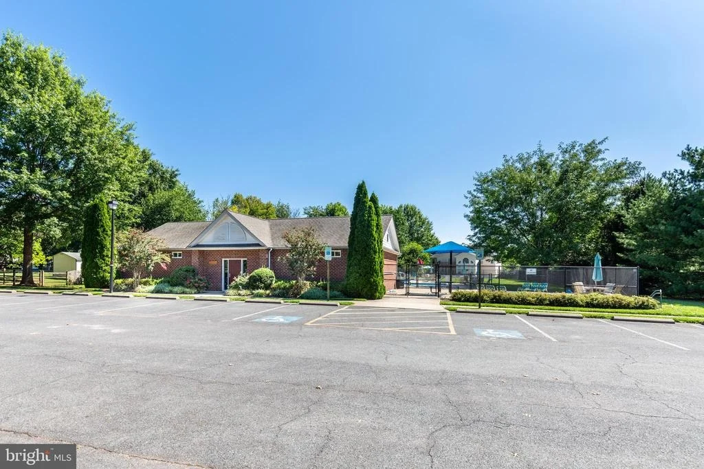 Photo of Unit 2A at 2406 DOMINION DRIVE