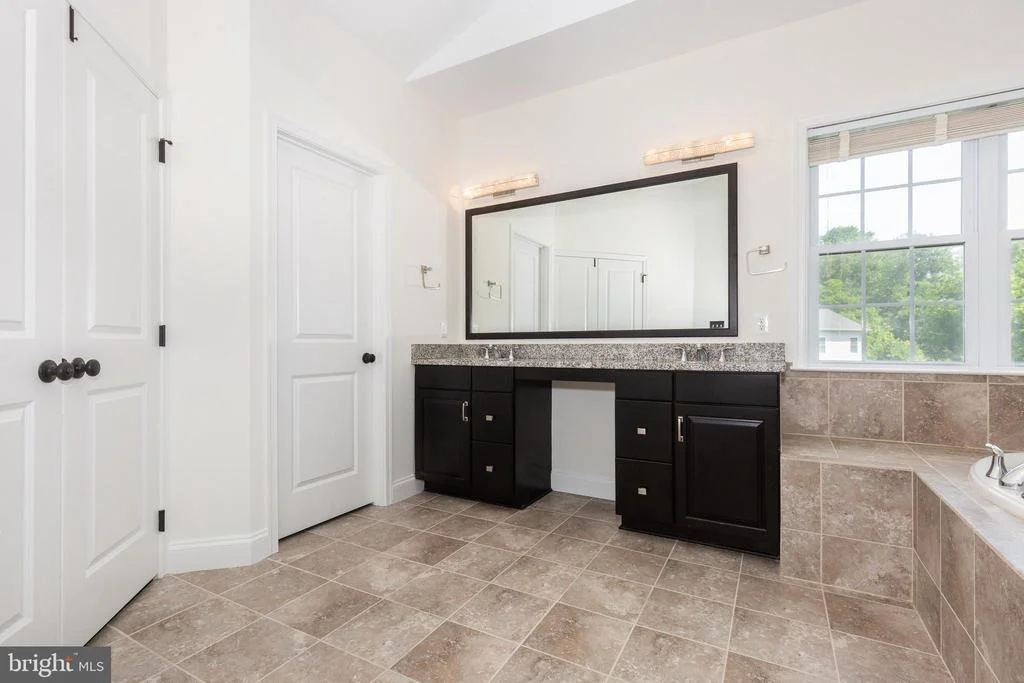 Photo of 14307 OAK MEADOW ROAD
