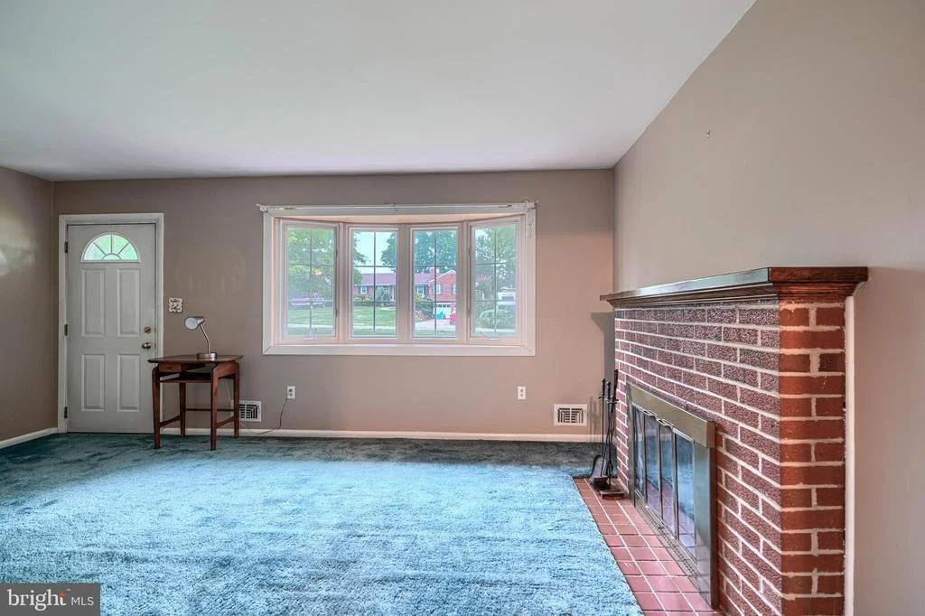Photo of 323 MONTGOMERY DRIVE