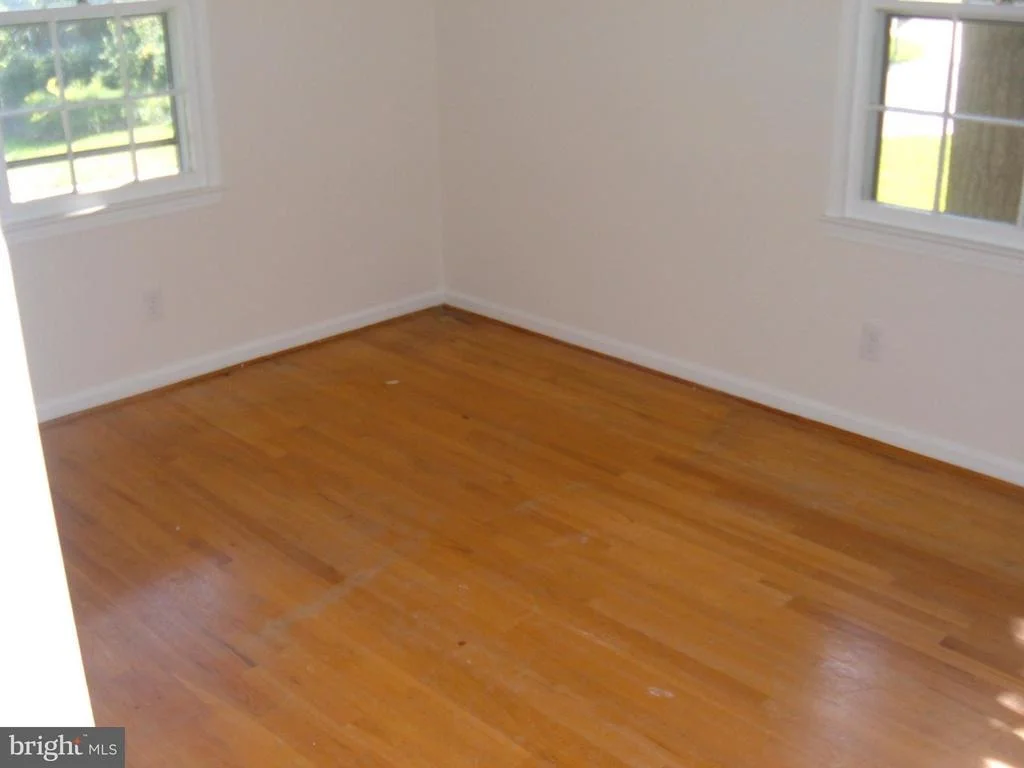 Photo of 1614 PEACOCK LANE
