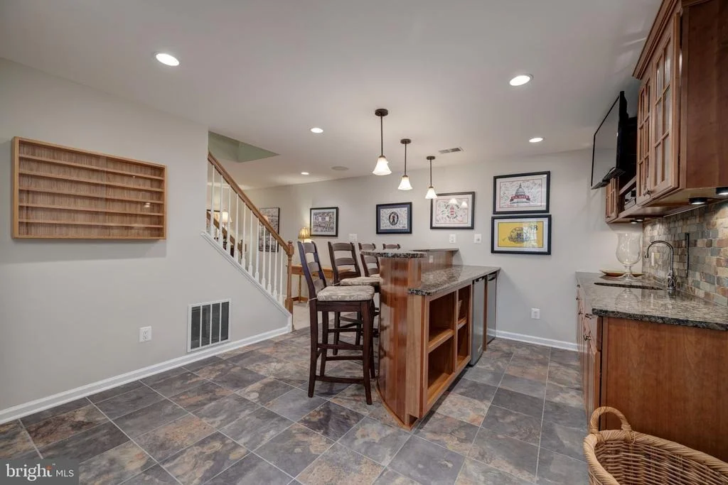 Photo of 8508 HEATHER POINT DRIVE