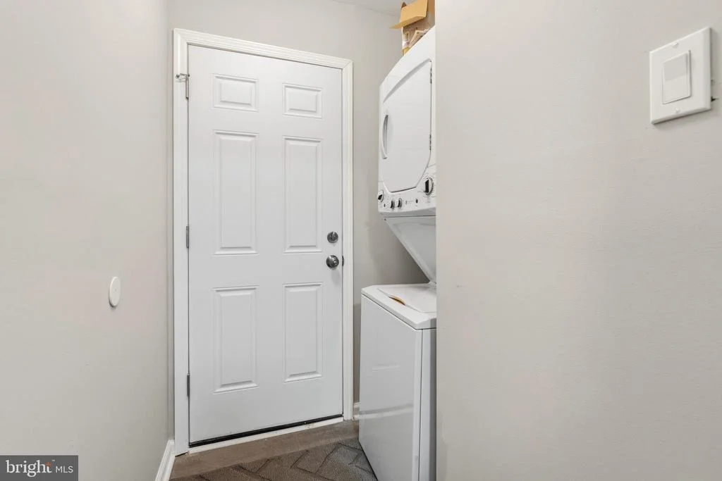 Photo of 221 OAK LANE