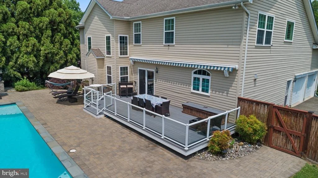 Photo of 3325 COX ROAD