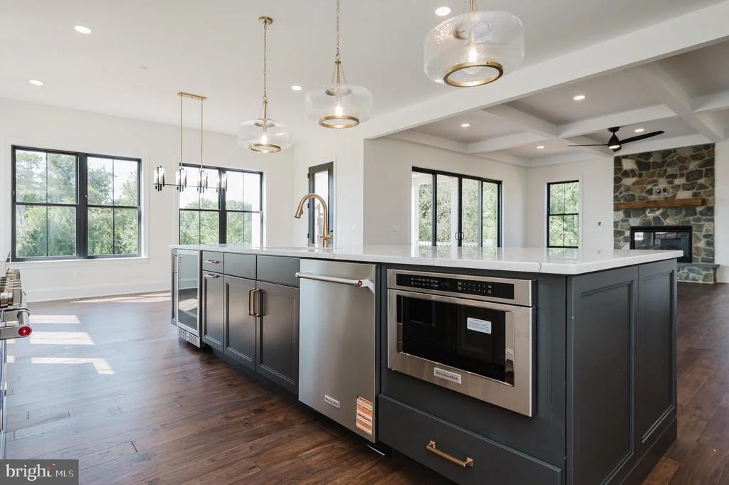 Photo of 1709 LAUREL BROOK ROAD
