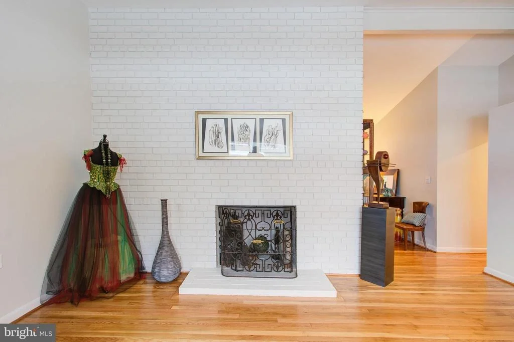 Photo of 611 HILLSBORO DRIVE