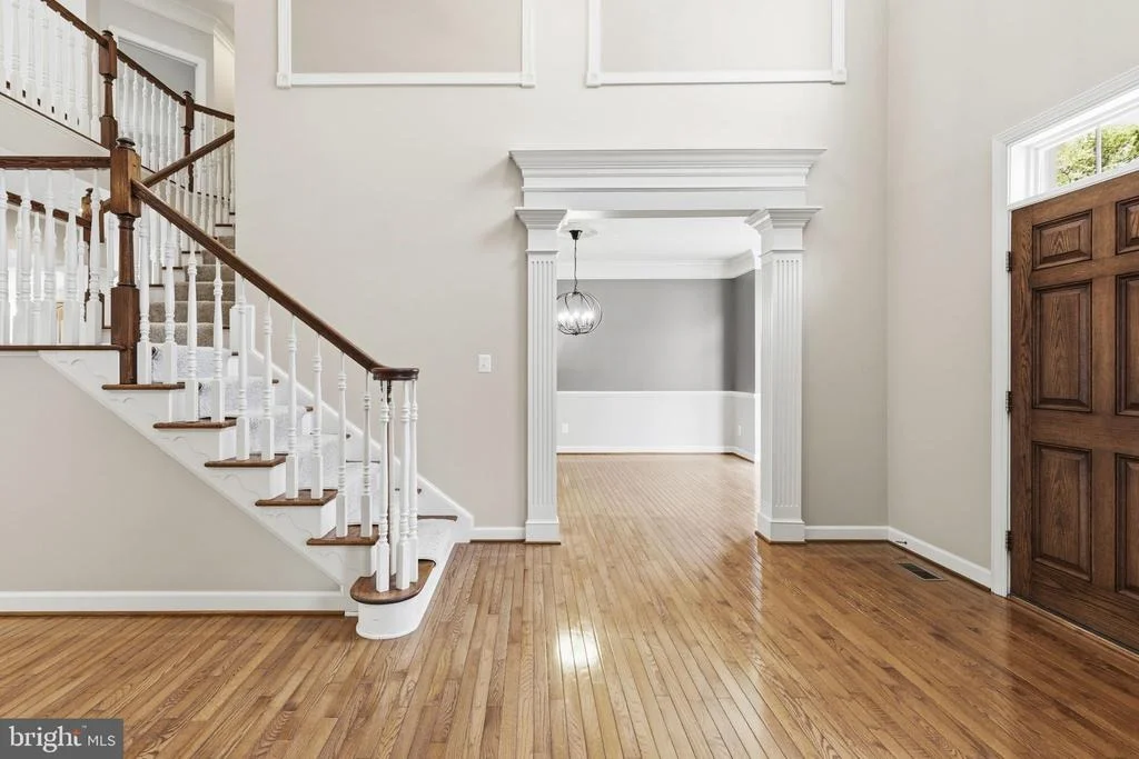 Photo of 1124 OAK TREE DRIVE