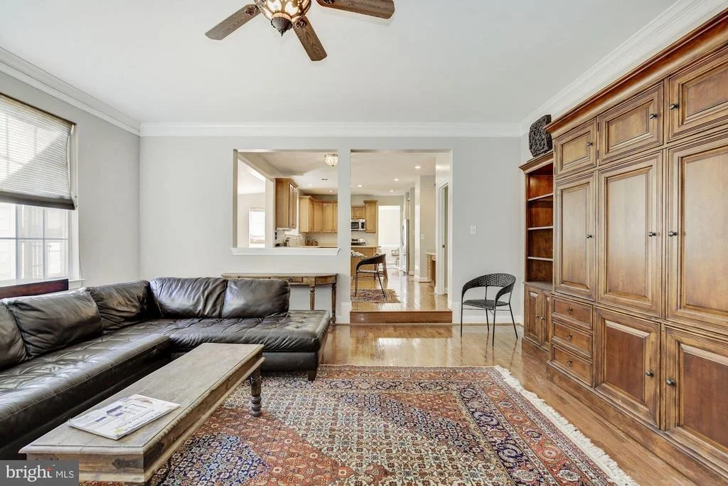 Photo of 4834 BROOM DRIVE