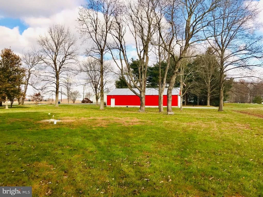 Photo of 418 SILVER LEAF LANE