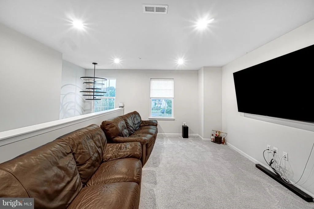 Photo of 13511 HEBRON LANE