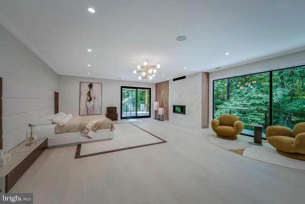 Photo of 7841 OLD DOMINION DRIVE