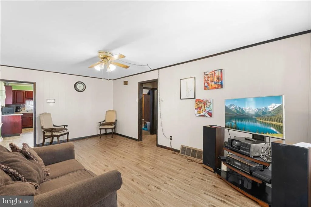 Photo of 21 BUTTONWOOD DRIVE