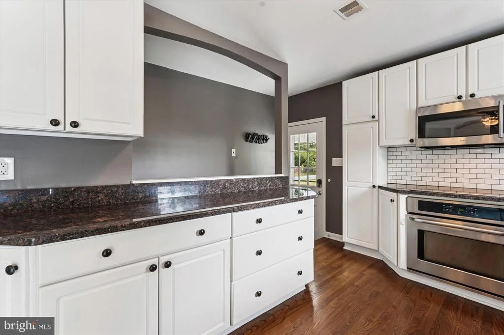 Photo of 15003 LEAR LANE