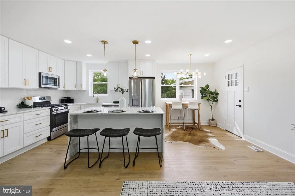 Photo of 9013 PINEHURST DRIVE