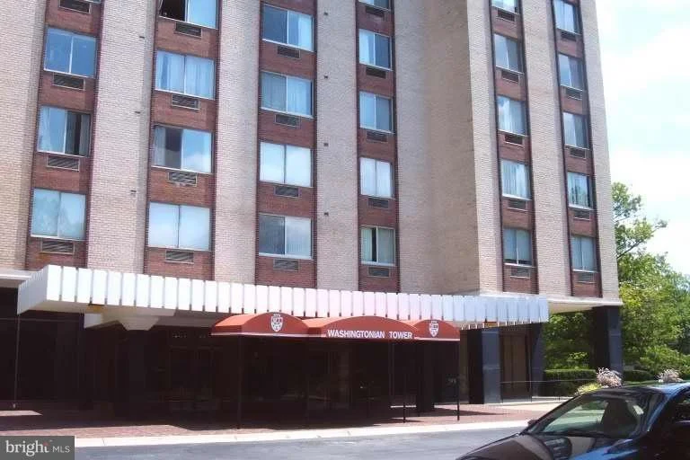Photo of Unit 1106 at 9701 FIELDS ROAD
