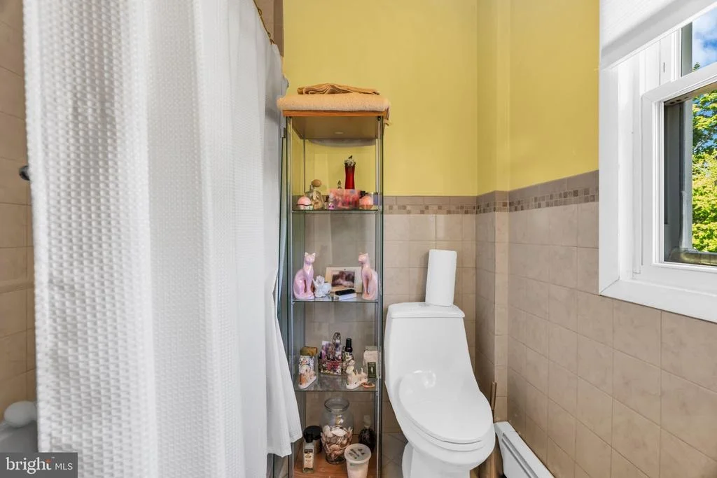Photo of 1281 LONGFELLOW AVE