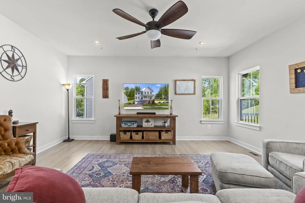 Photo of 2944 HERITAGE DRIVE