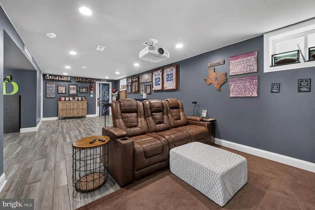 Photo of 2111 RAND PLACE NE