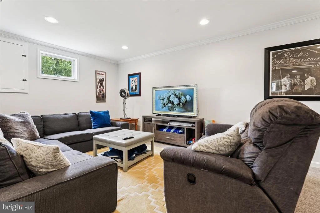 Photo of 15003 LEAR LANE