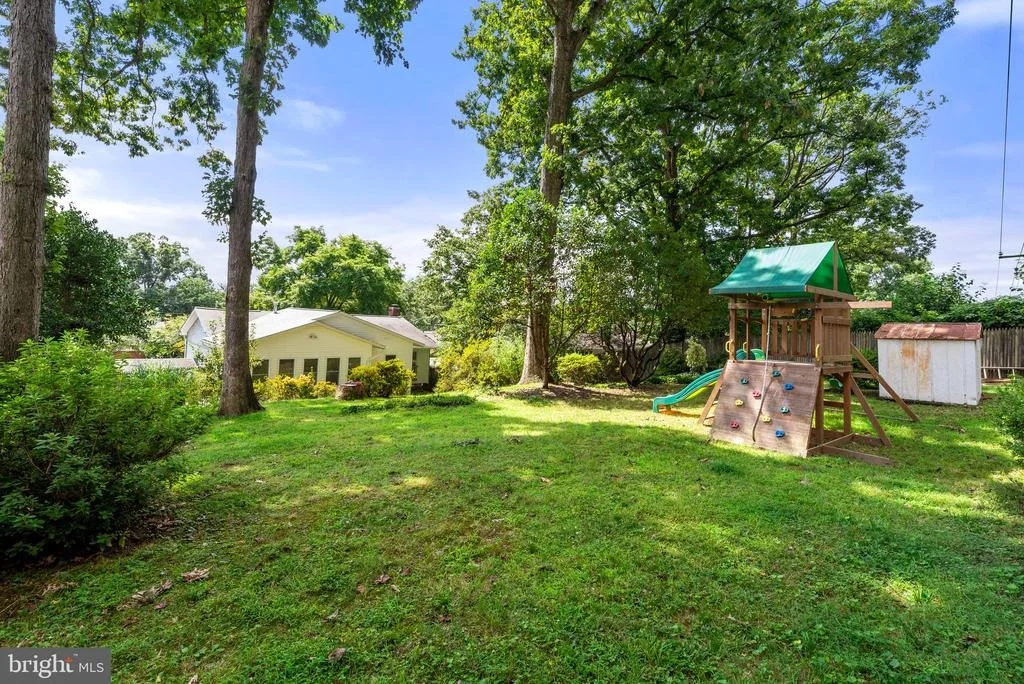 Photo of 7002 FITZPATRICK DRIVE