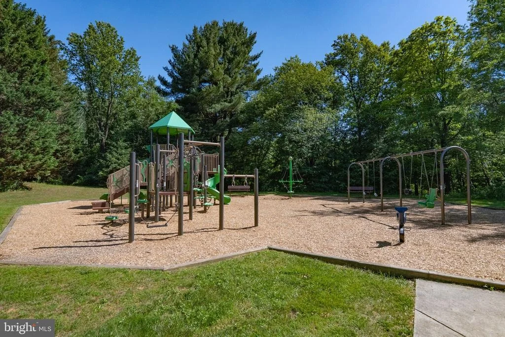 Photo of 13435 FAIRLAND PARK DRIVE