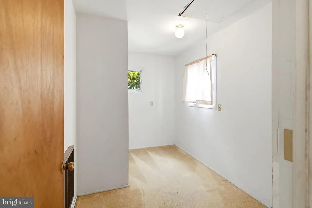 Photo of 72 ROSALYN DRIVE