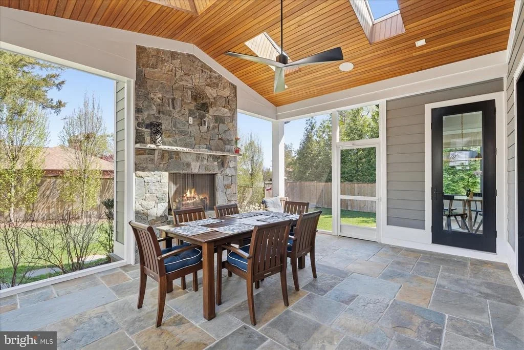 Photo of 3307 CUMMINGS LANE