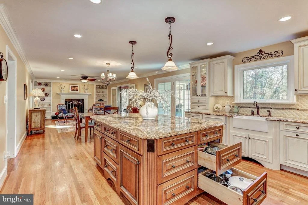 Photo of 4584 CANTER LANE