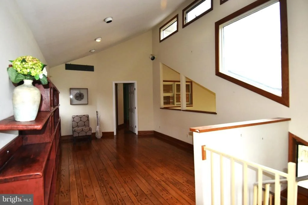 Photo of 1305 MERCHANT LANE