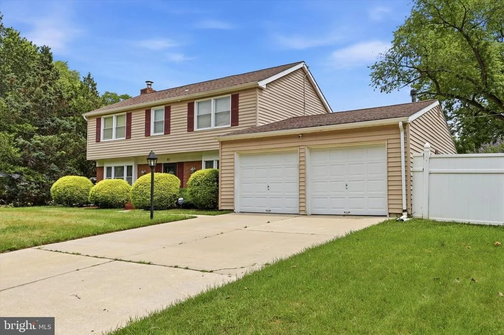 Photo of 61 ELSIN LANE