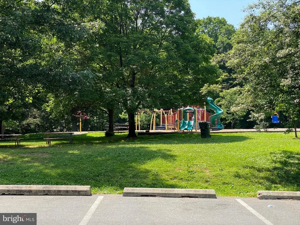 Photo of 11213 DEWEY ROAD