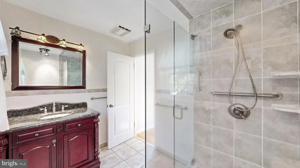 Photo of 45 W FAIRFIELD DRIVE