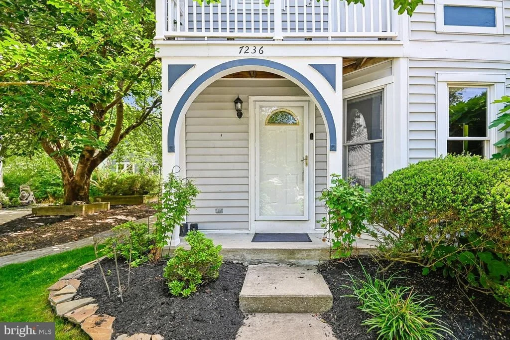 Photo of 7236 RIDING HOOD CIRCLE SE