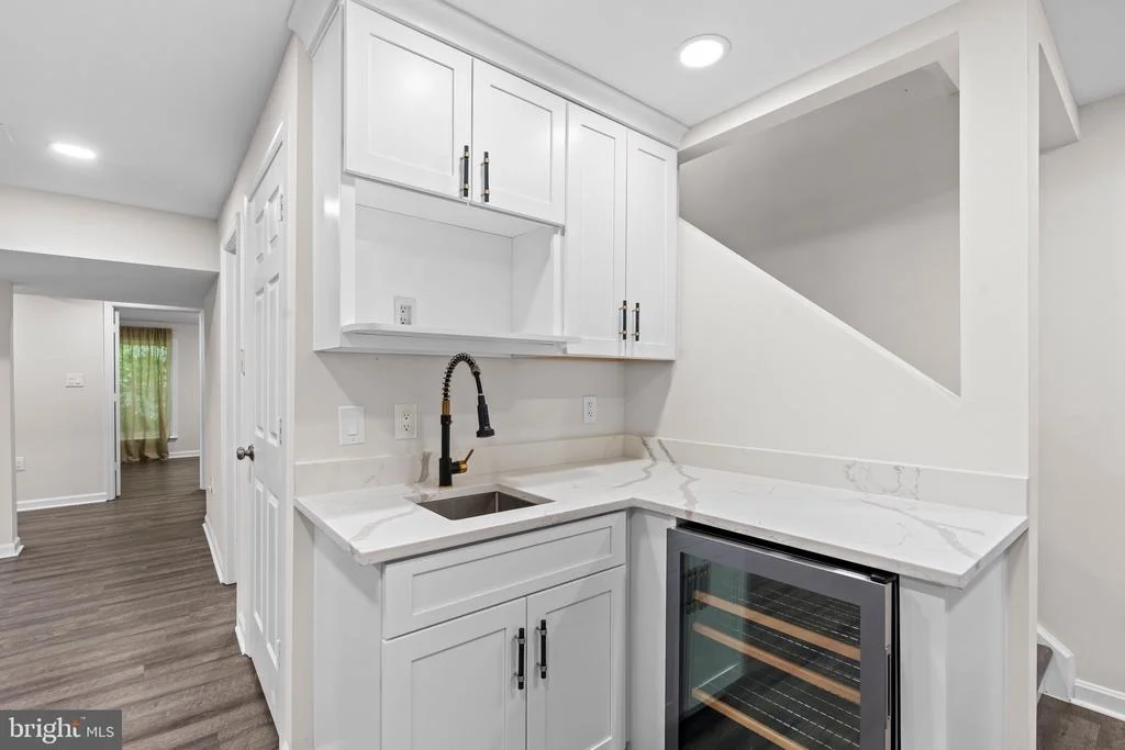 Photo of 6836 COMPTON HEIGHTS CIRCLE