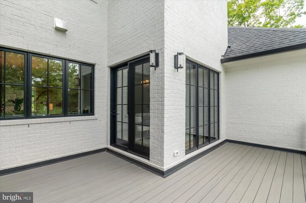 Photo of 8912 GALLANT GREEN DRIVE