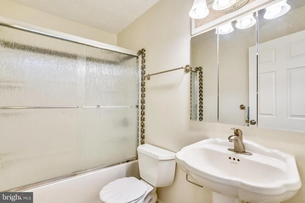 Photo of 8636 OPEN MEADOW WAY