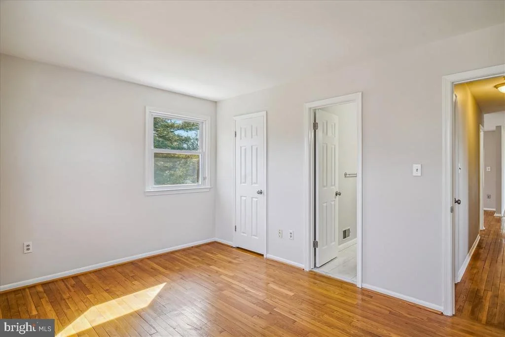 Photo of 19505 OLNEY MILL ROAD