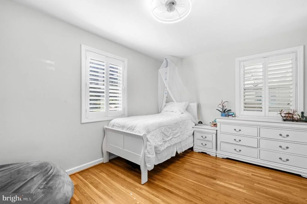 Photo of 1600 FLORA LANE