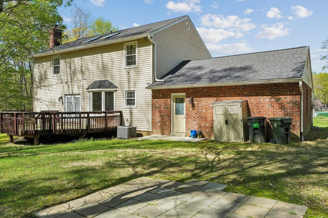 Photo of 8600 VALLEY DR