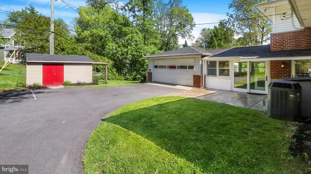 Photo of 600 SADLER ROAD