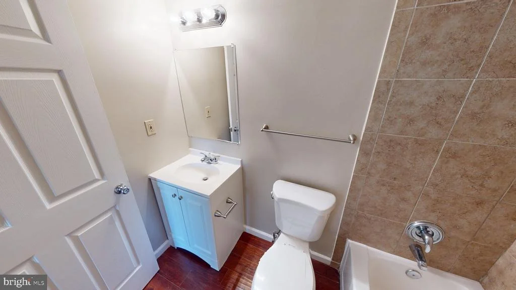 Photo of 1180 BANNISTER CIRCLE