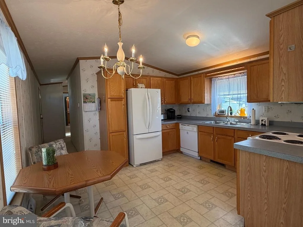 Photo of 21 BLUEBIRD LN