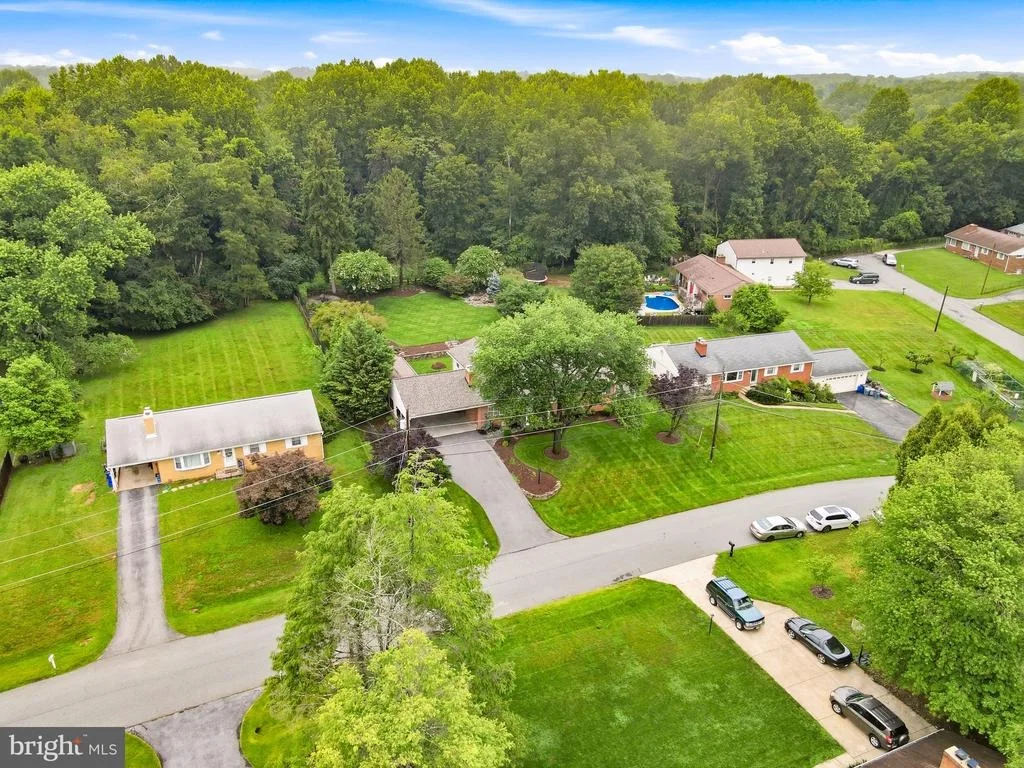 Photo of 2508 REDMILES DRIVE