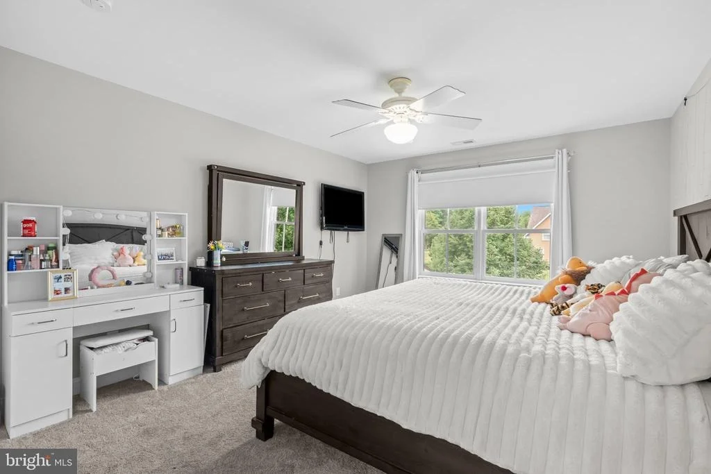 Photo of 4 COPPERLEAF COURT