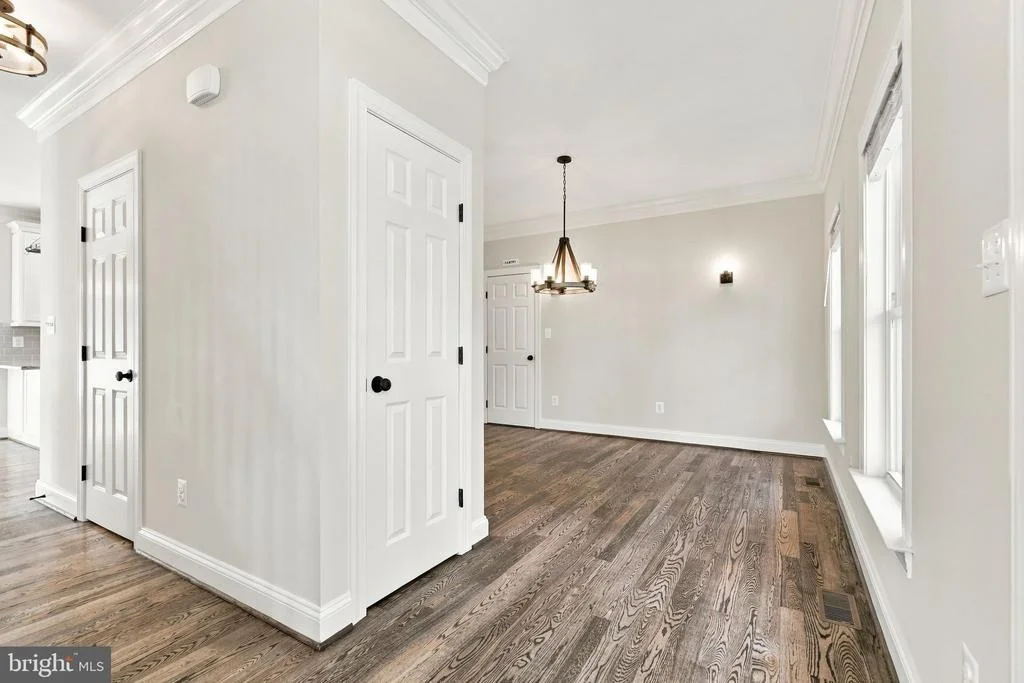 Photo of 7135 LEEDS MANOR ROAD