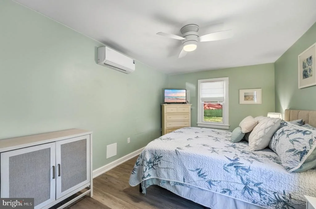 Photo of 21527 CHICKEN POINT ROAD