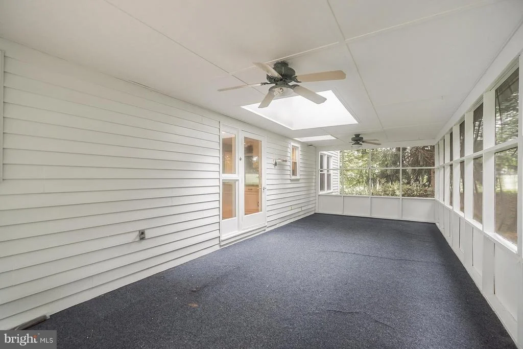Photo of 9448 LOVAT ROAD