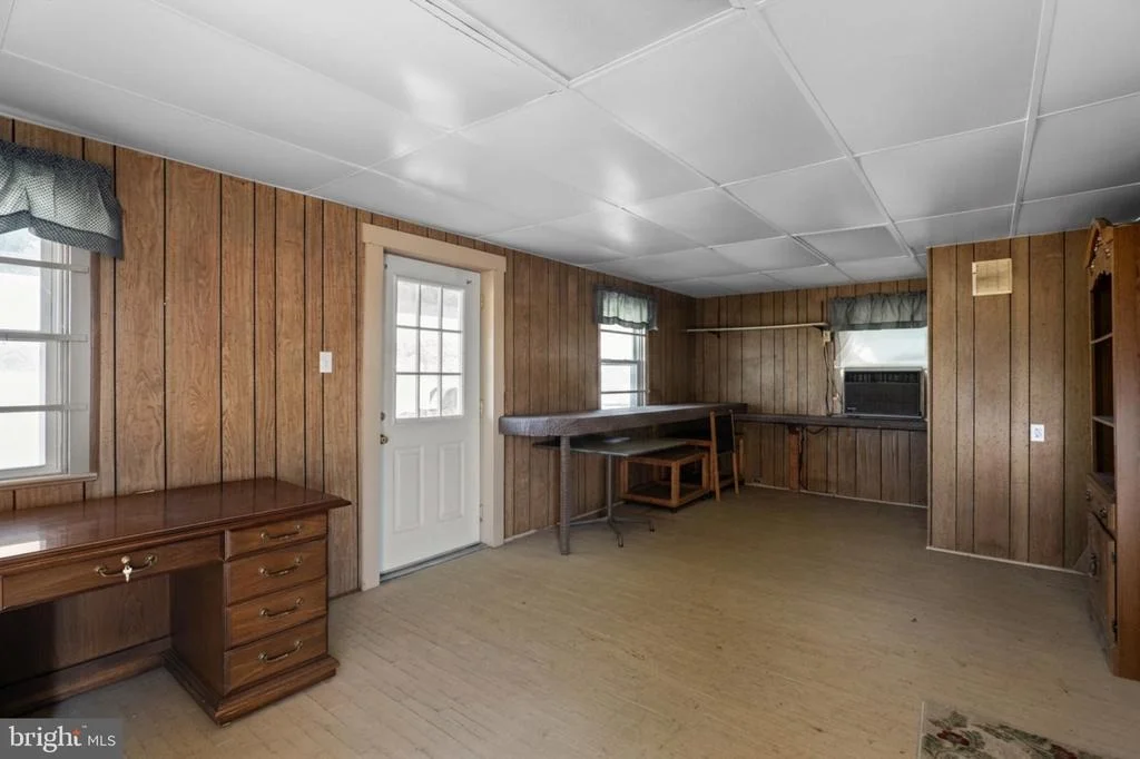 Photo of 2974 MARTINSBURG