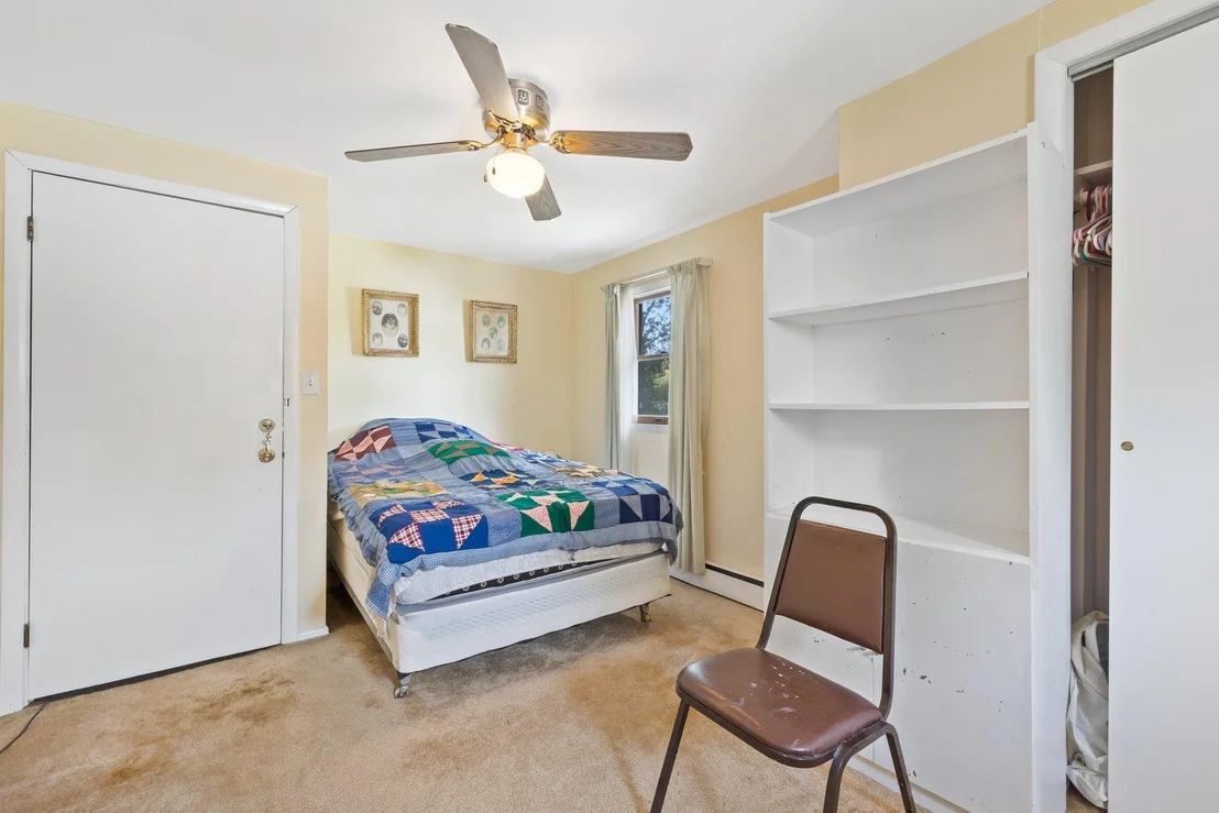 Photo of 488 BRUCE AVENUE