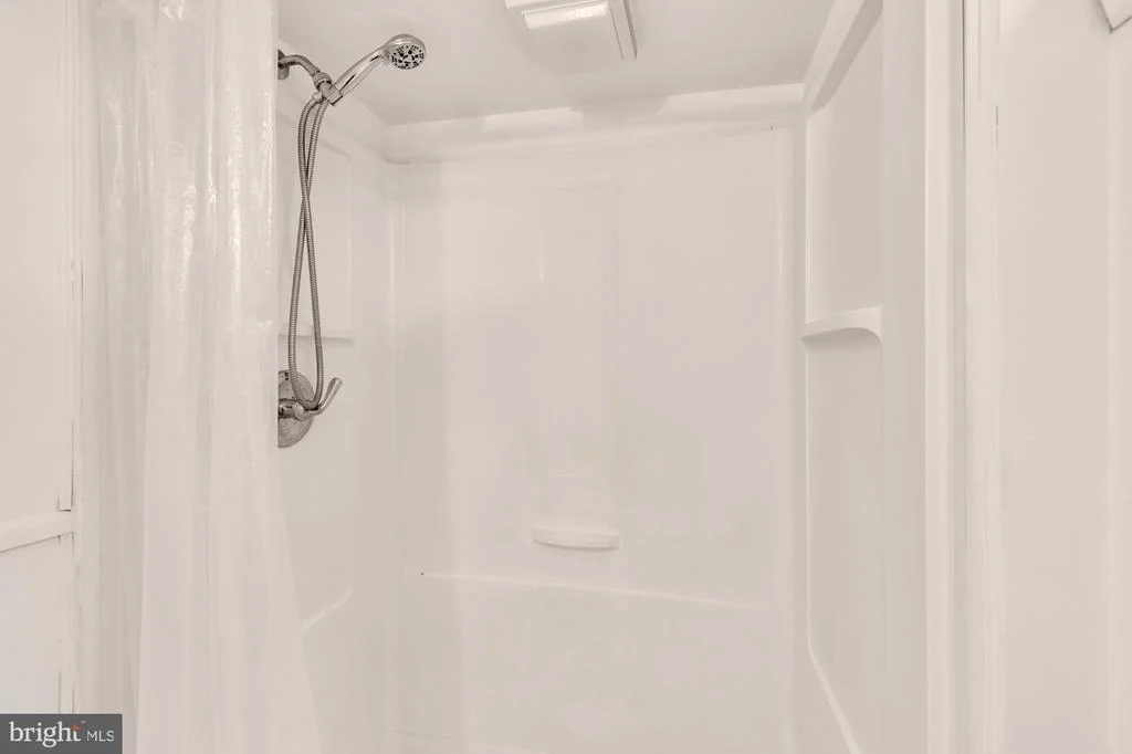 Photo of 12812 BUSHEY DRIVE