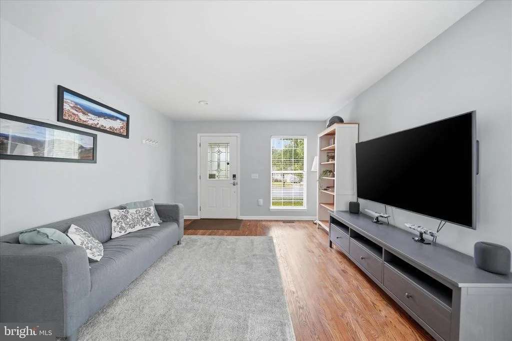Photo of 7927 CITADEL DRIVE